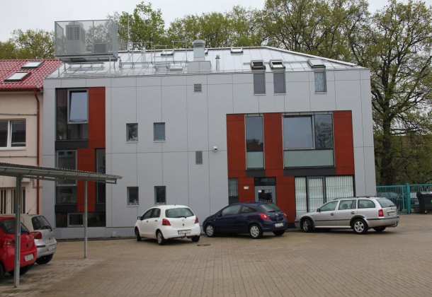 Dostavba úřadu Městské části 
Praha 21 - Újezd nad Lesy - foto 2